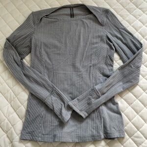Lululemon Grey Top